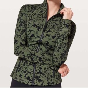 RARE Lululemon Define Jacket Efflorescent Barracks Green Black Floral Size 10